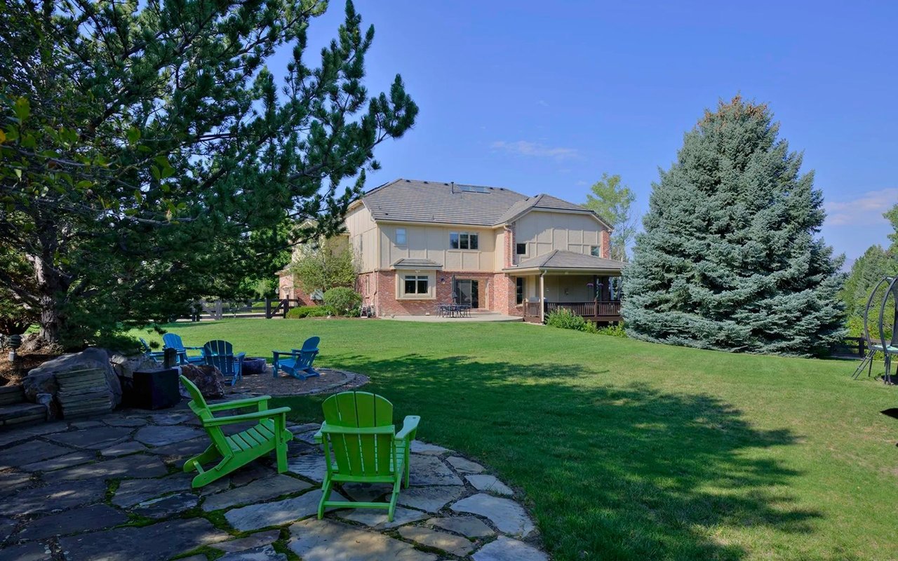 Just Listed: Luxury Living in Somerset Estates