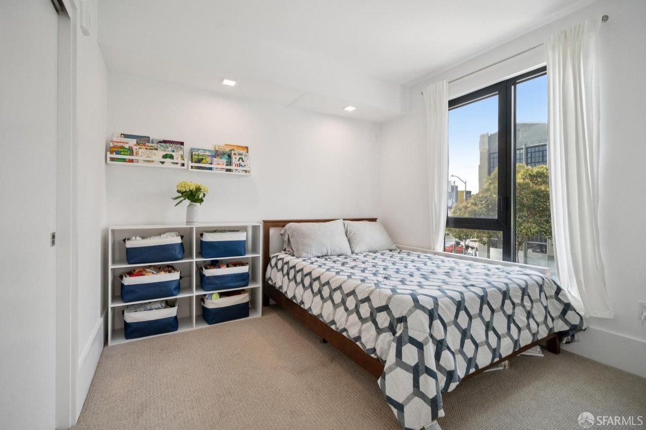 1288 Howard, Unit 317