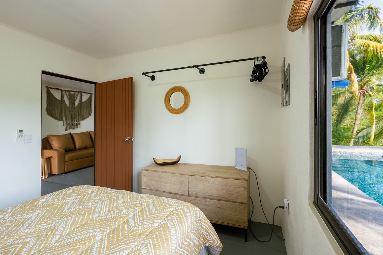 Ocean Peek Paradise Villa - 3 Bed - 1 Bath With a Pool in Hatillo