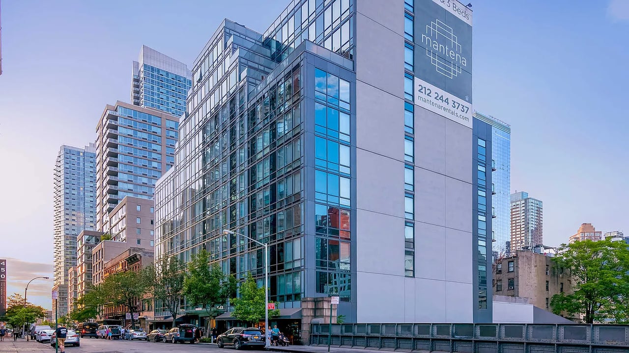 431 West 37th Street, #8-D