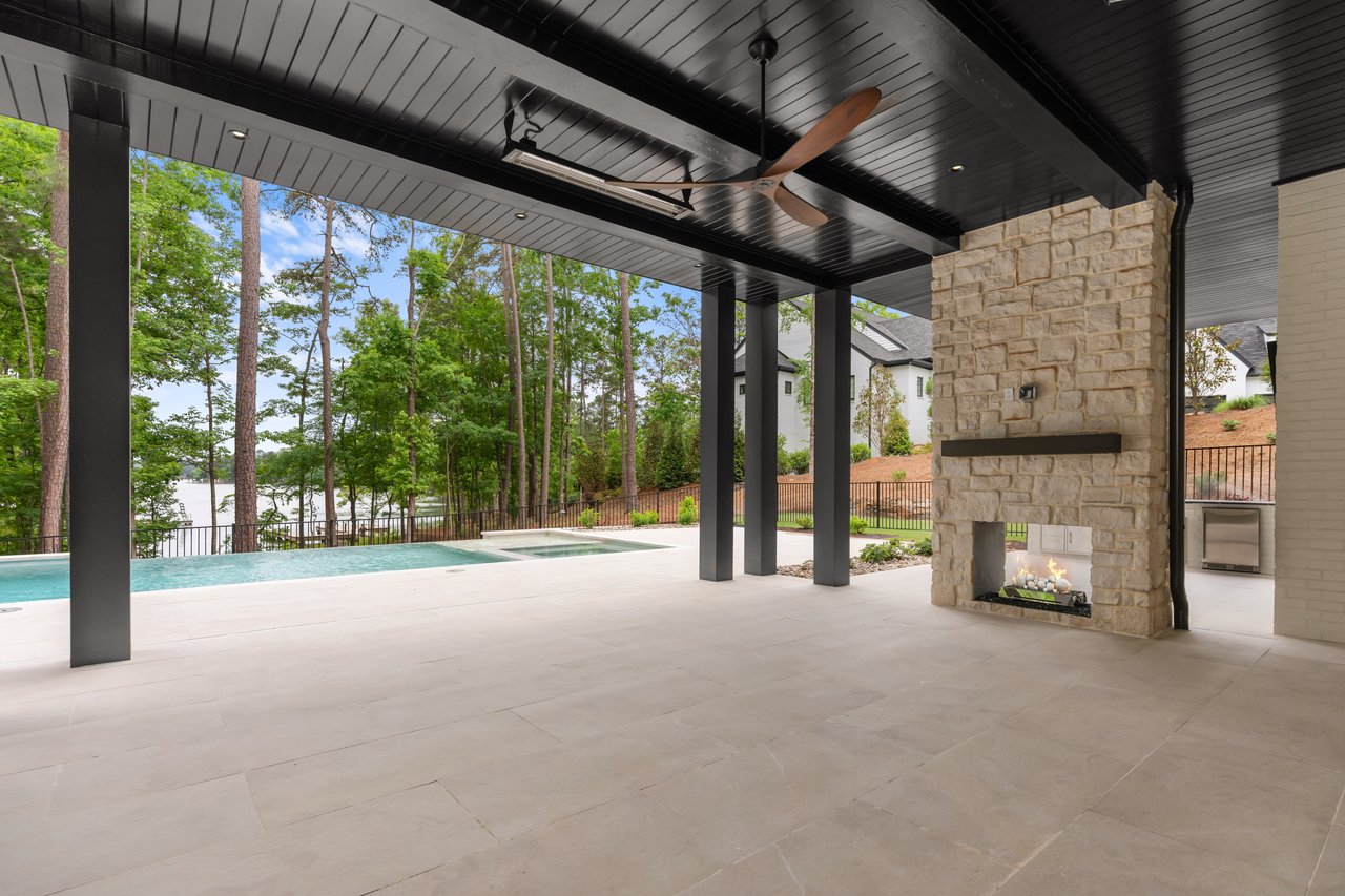 1216 Fox Squirrel Dr