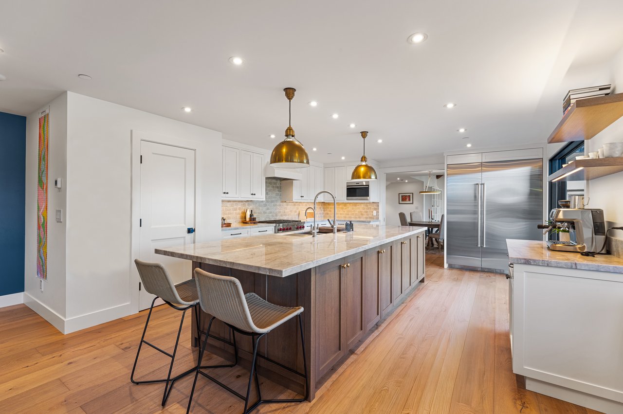 Stylish and Renovated Belvedere Beauty