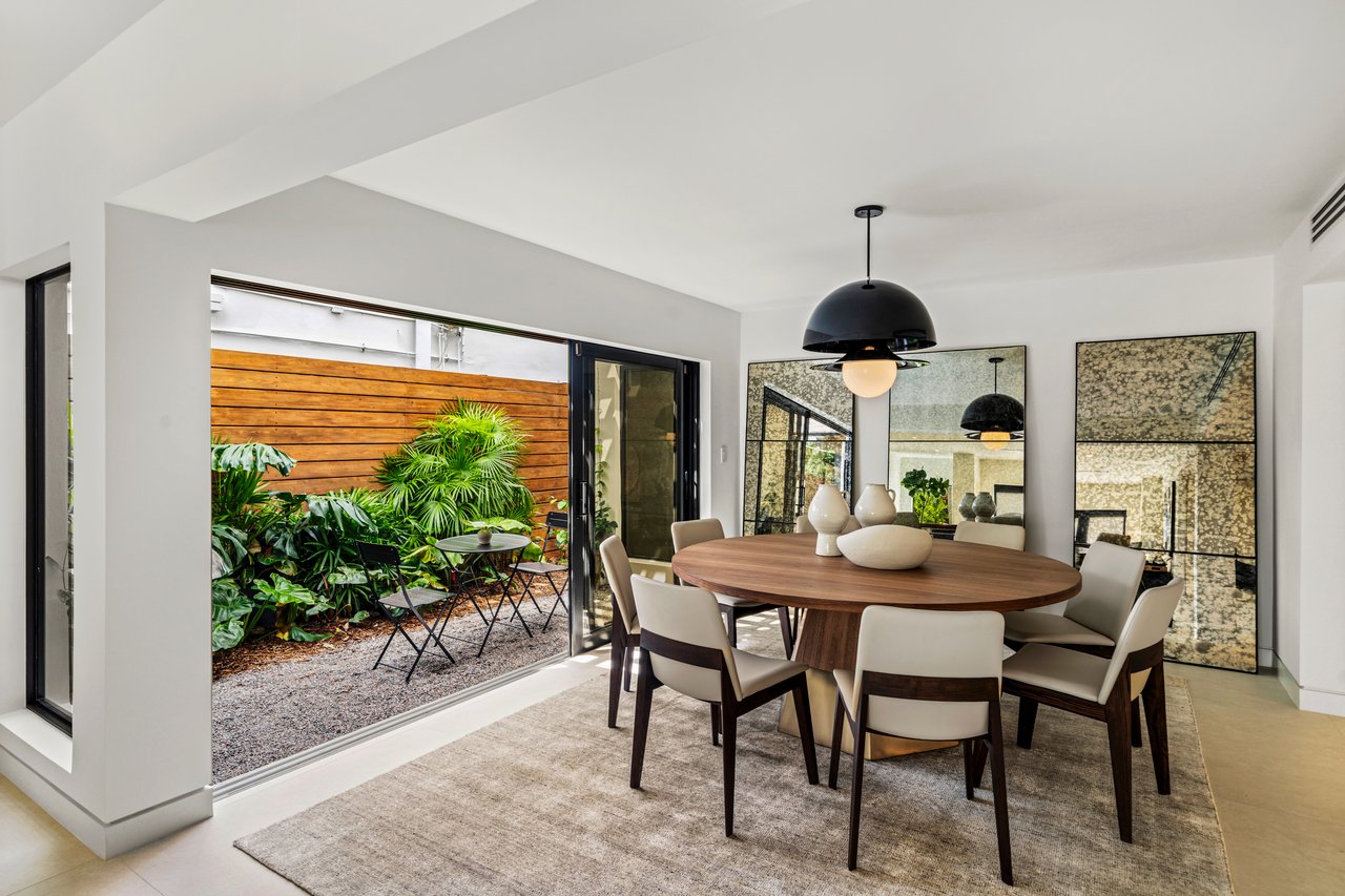 1815 Fairhaven Pl, Miami