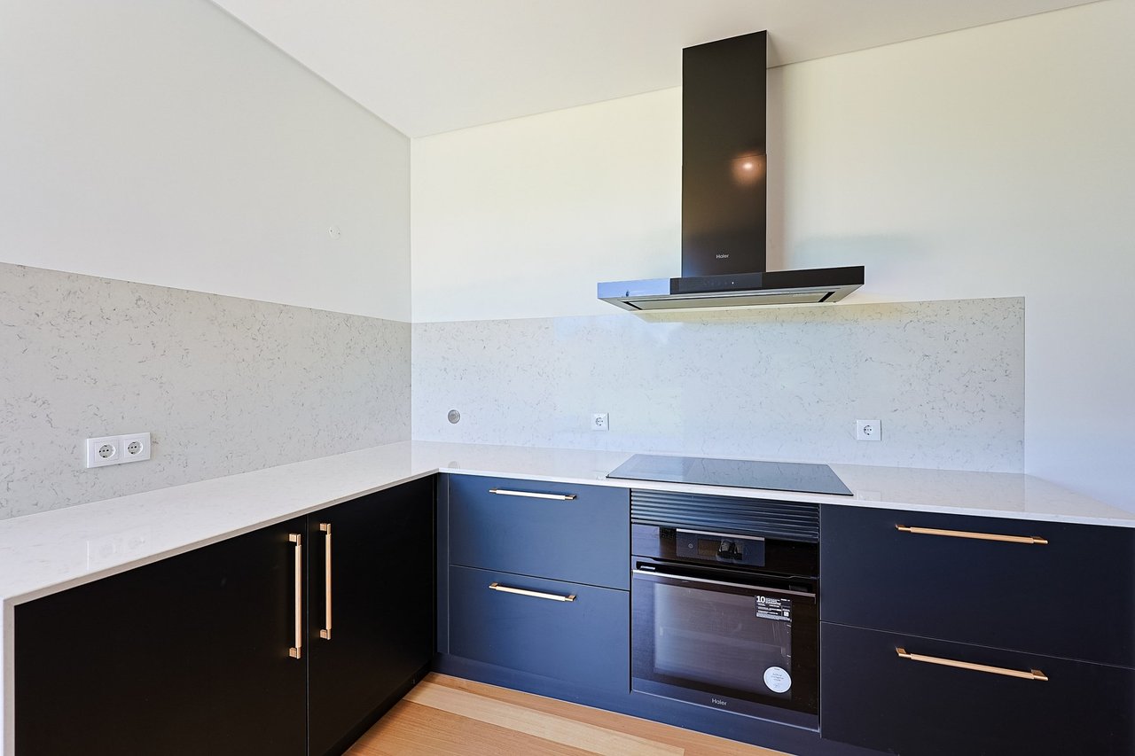 Japanese-Inspired Villa in Bom Sucesso Resort, Óbidos