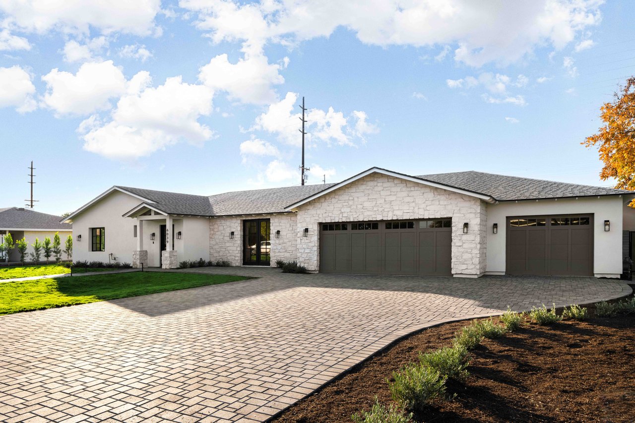 6039 E CALLE CAMELIA