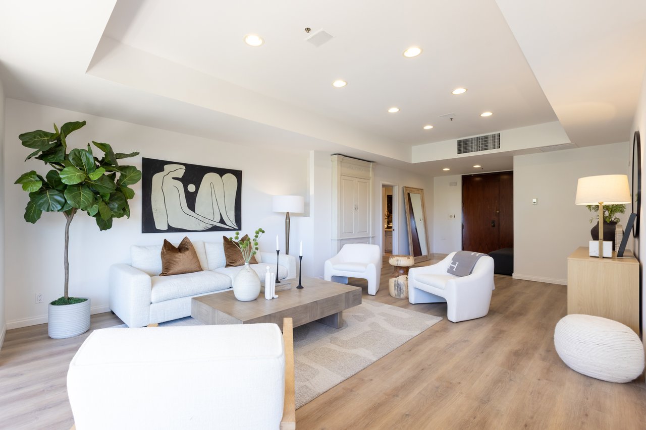 10790 Wilshire Blvd #301, Westwood