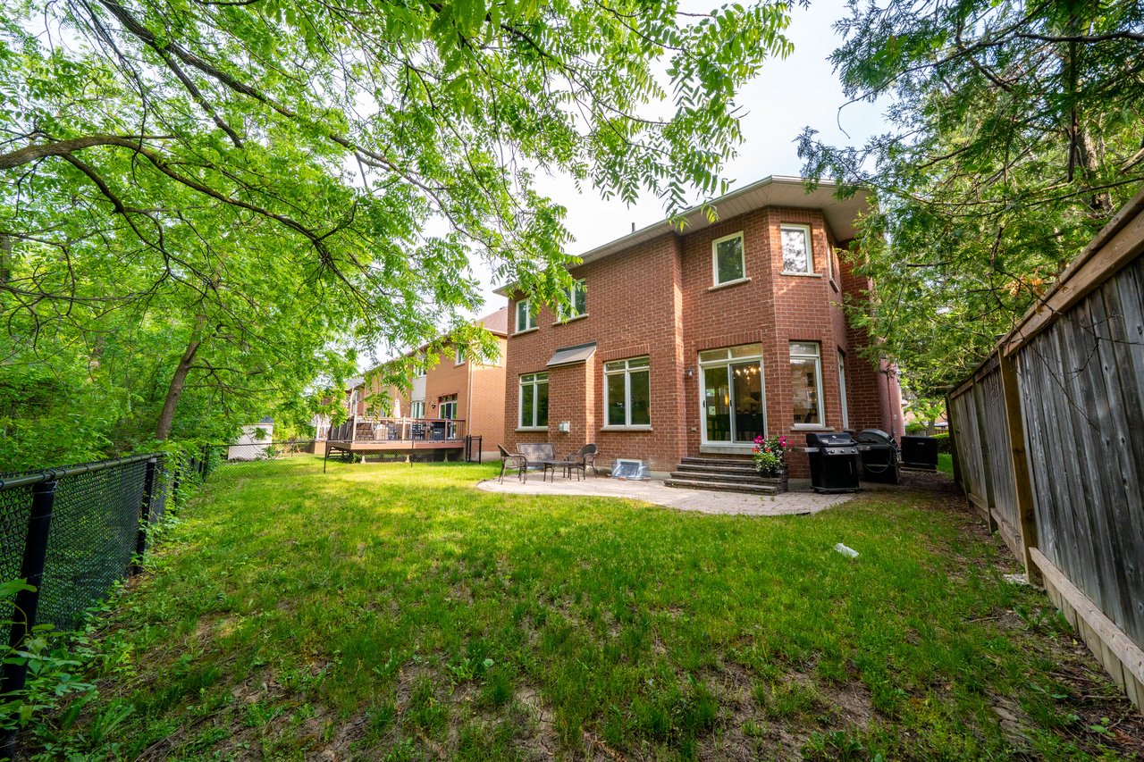 33 Jonagold Court