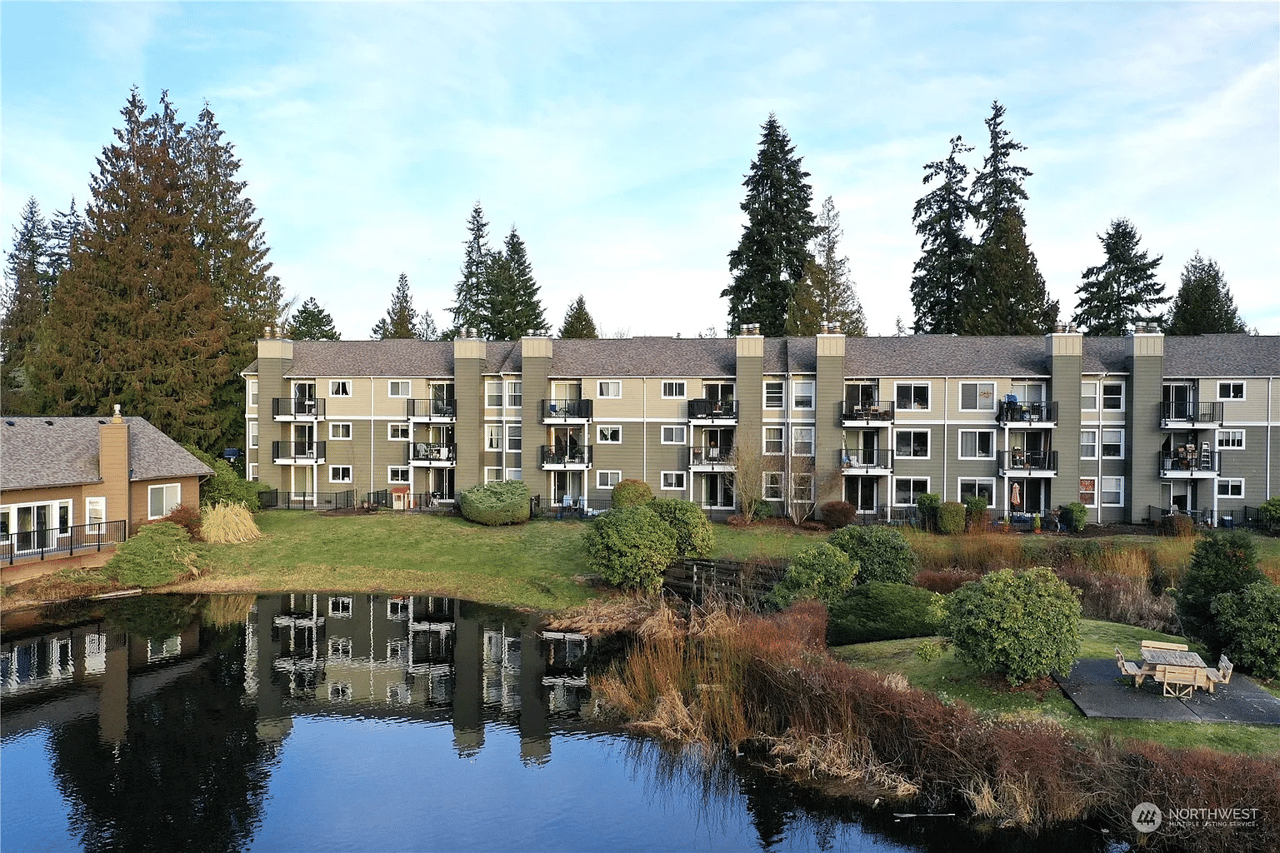 820 E Cady Road #G105