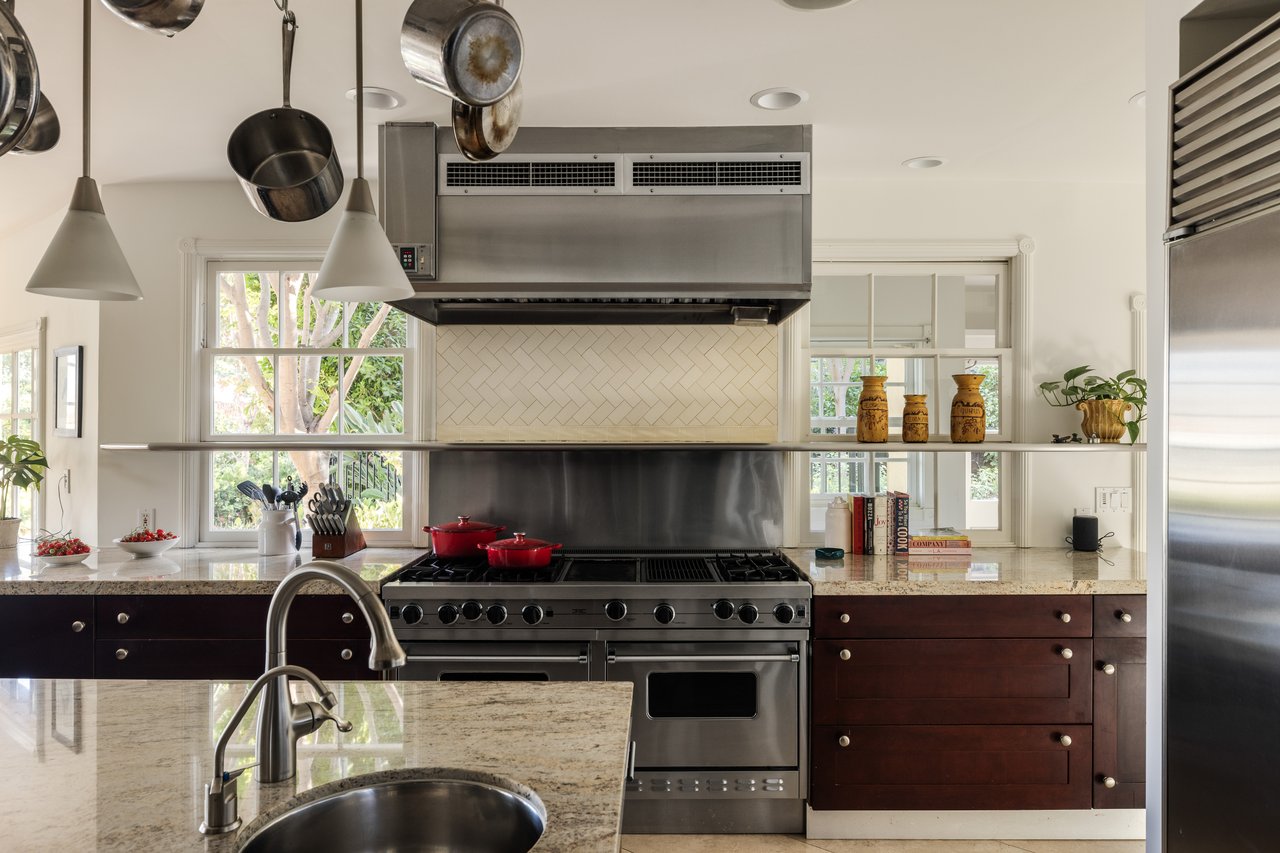 2423 Nottingham Avenue