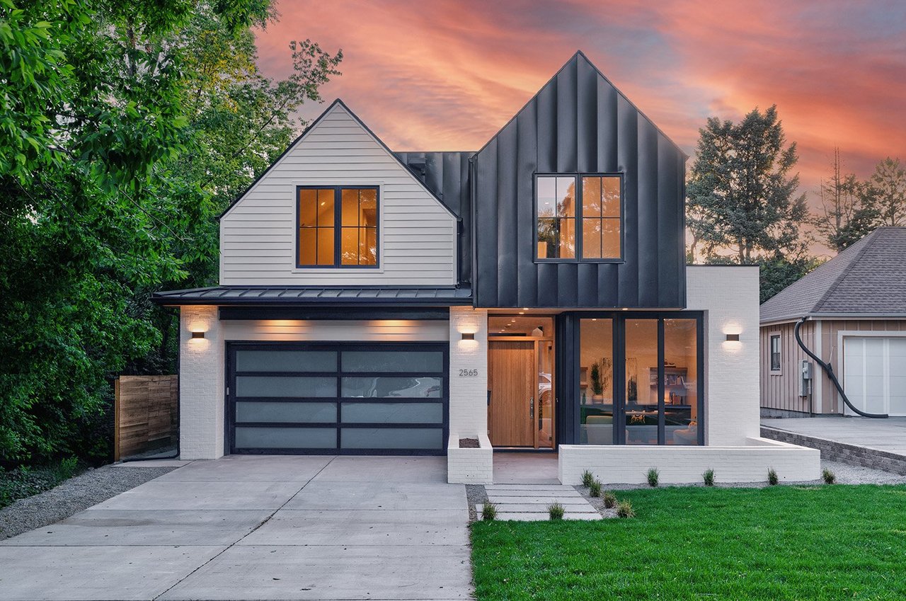  2565 S JACKSON STREET 