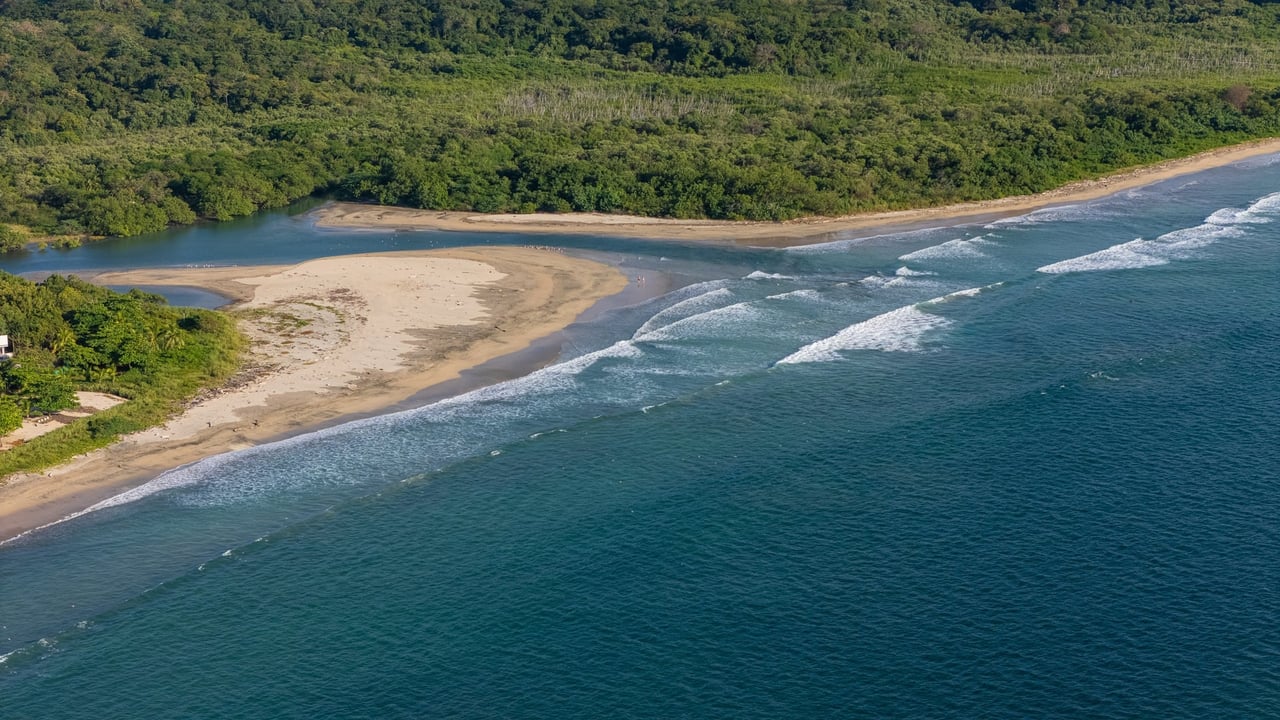 Casa Dulce Vida 2 | Luxury Golf & Ocean View Villa with Private Beach Access in Hacienda Pinilla