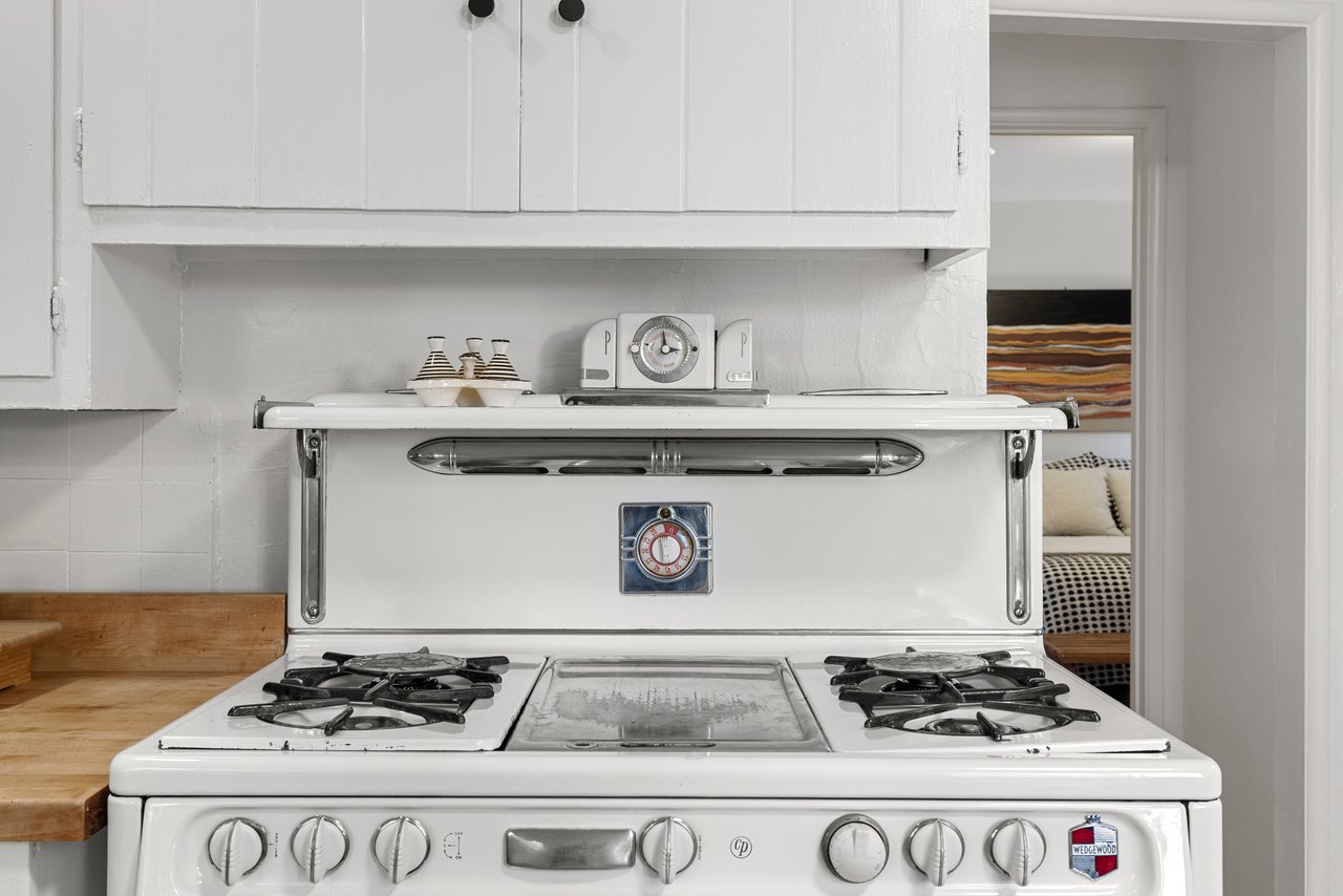 2666 La Cuesta Dr, Sunset Strip