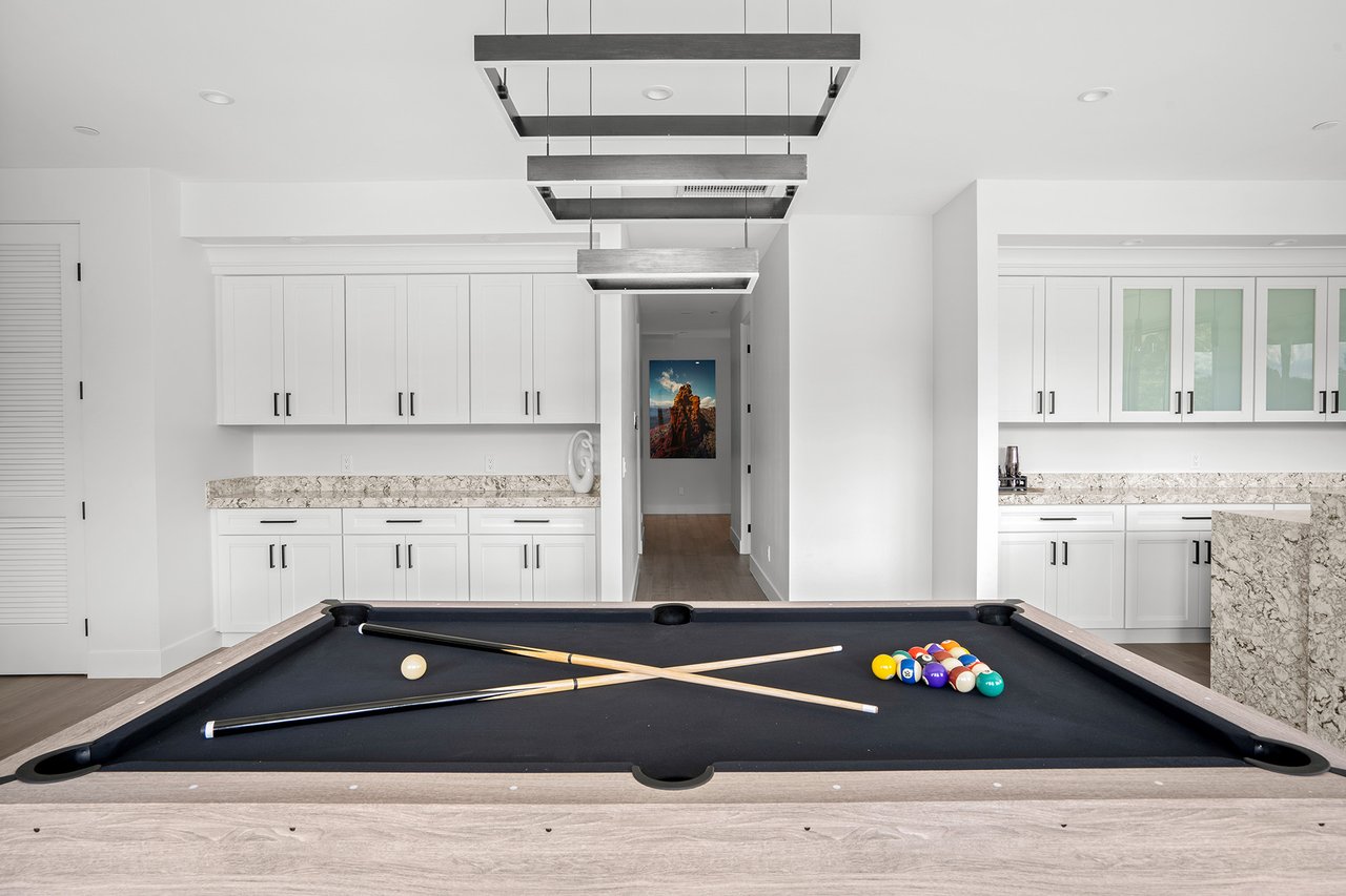 40 Roadrunner Lane