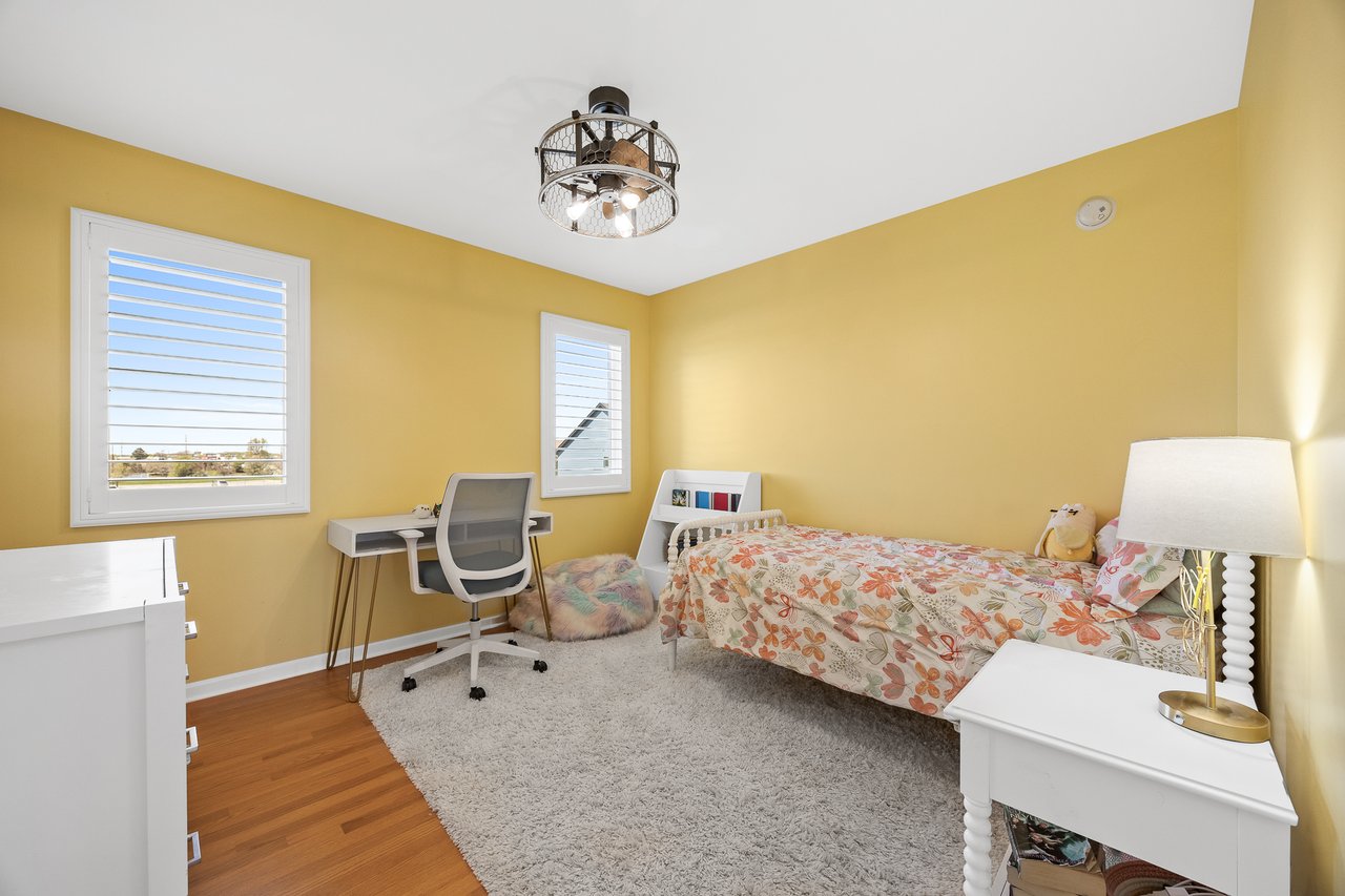 8724 Coventry Dr, Woodridge