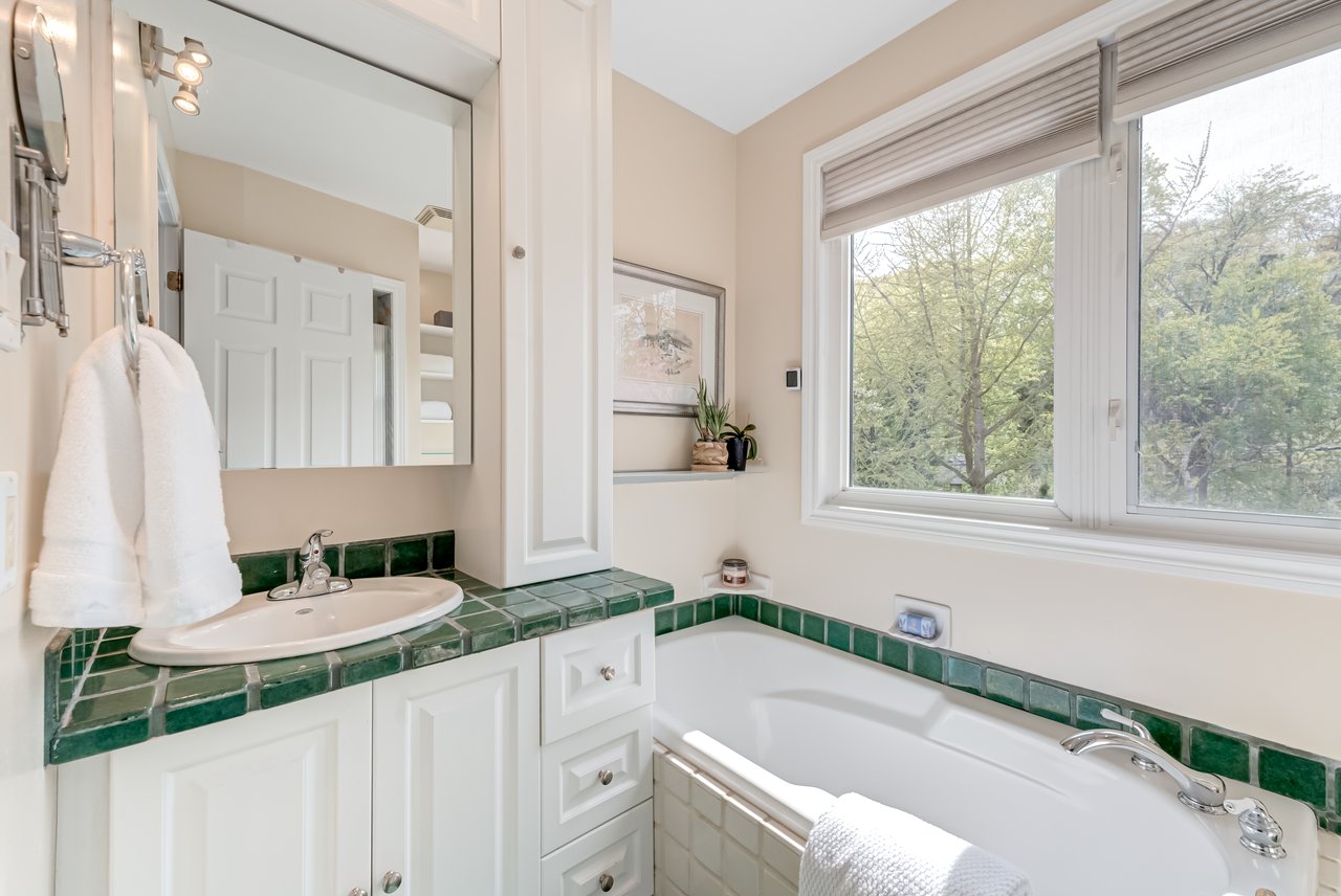 22 Worthington Cres - a Gem in Bloor West Village