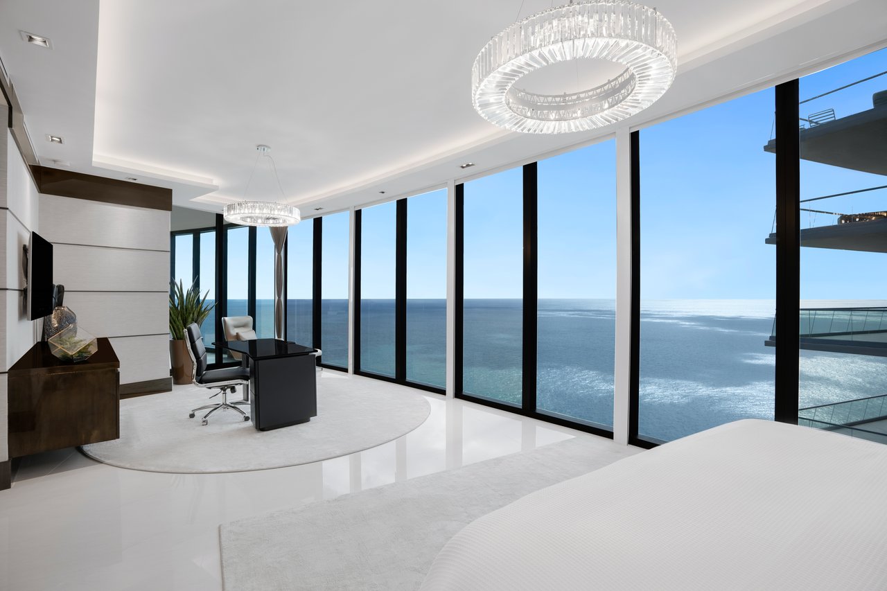 Porsche Tower, #5401