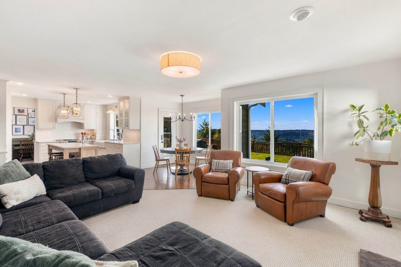 Sky Island Lifestyle Sweeping Valley Views