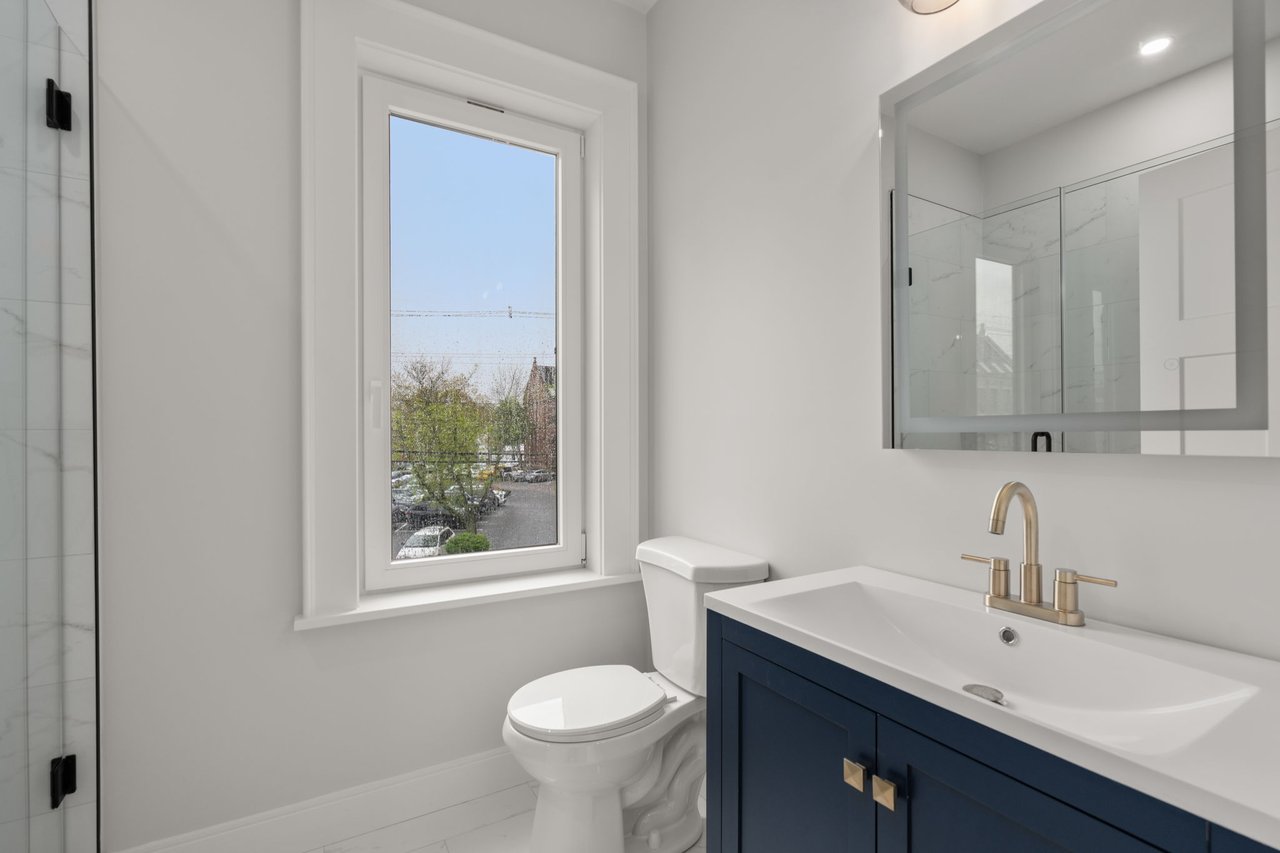 199-201 Copeland St. # 2