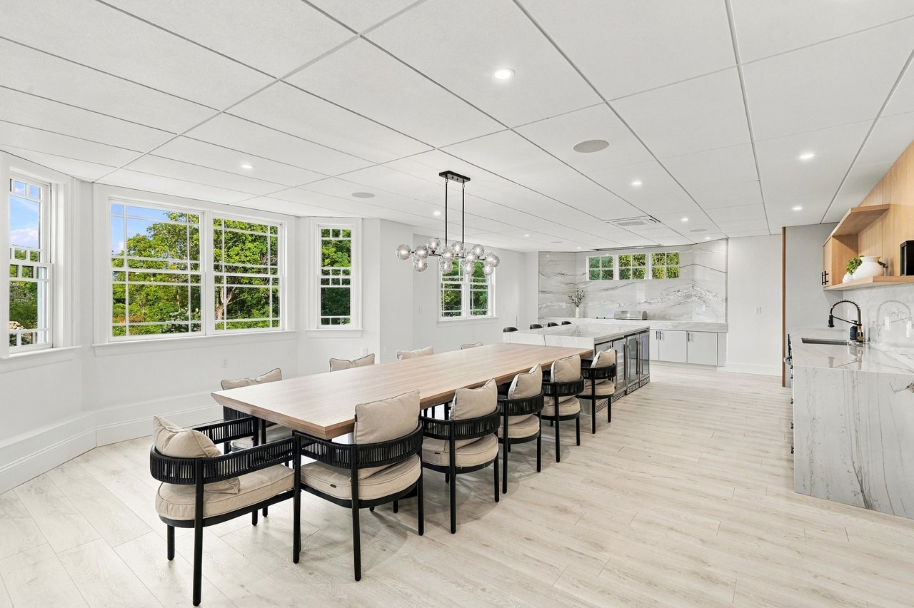 An Exceptional Southborough Estate