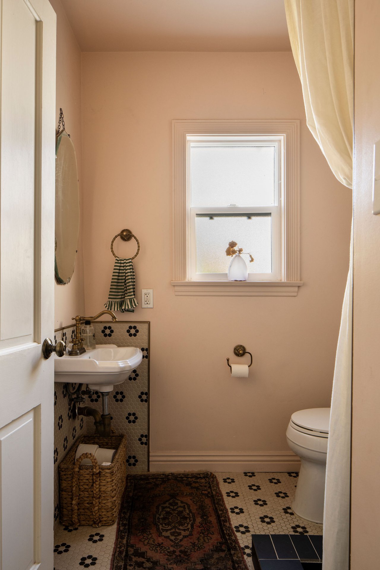 The Perry Farmhouse in Van Nuys, A Rare Rustic Compound