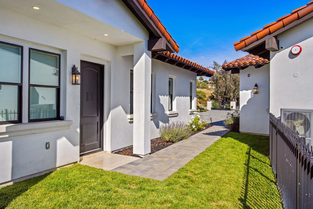 31324 Lake Vista Circle