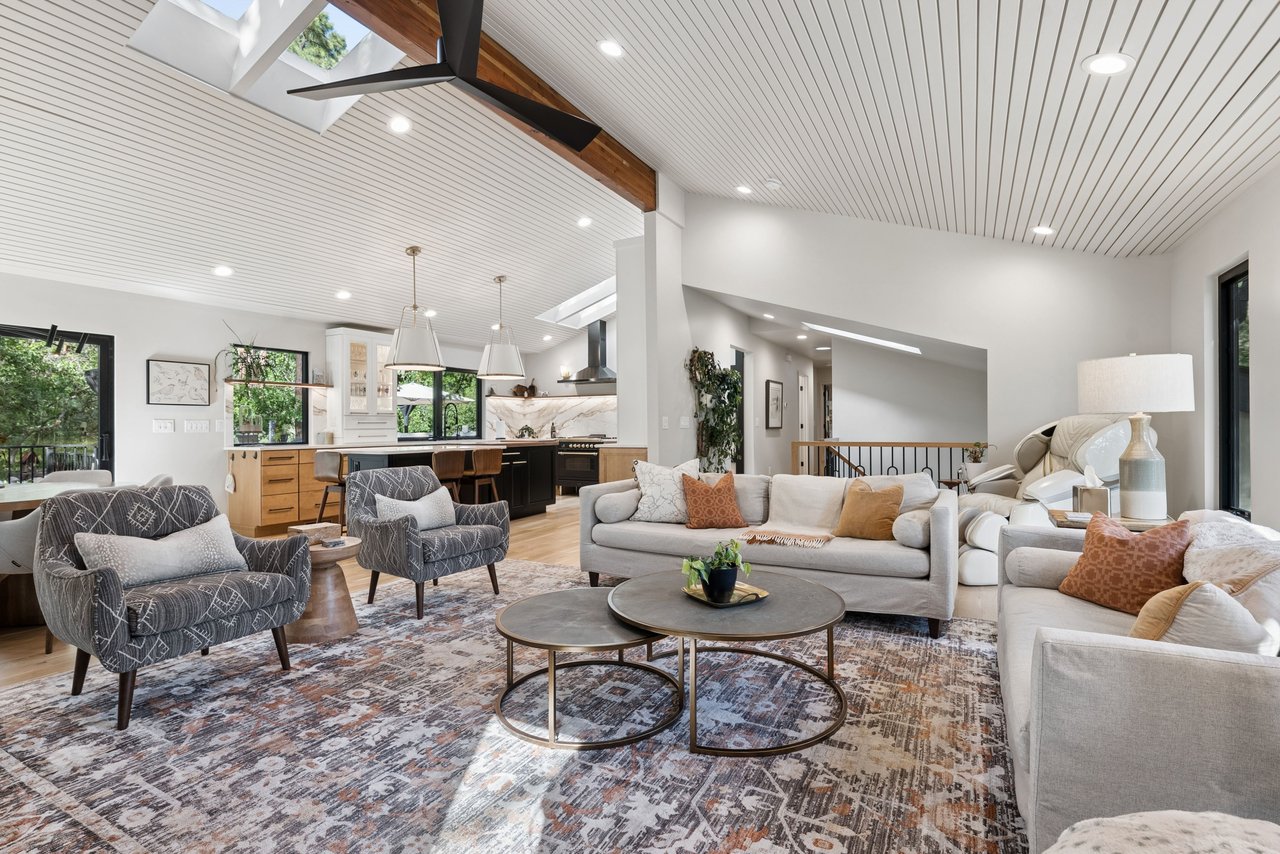 2110 Craig Drive