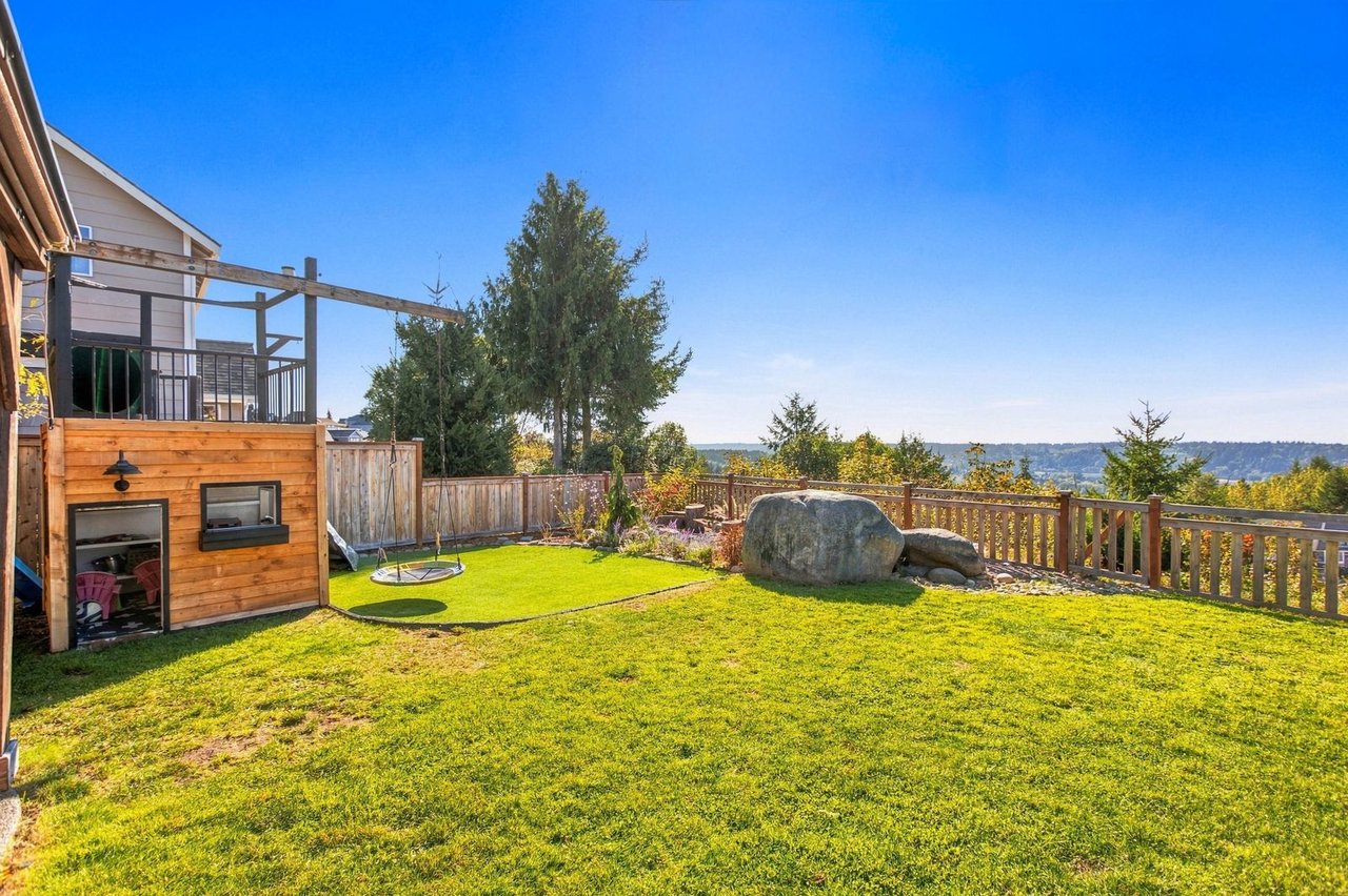 Sky Island Lifestyle Sweeping Valley Views