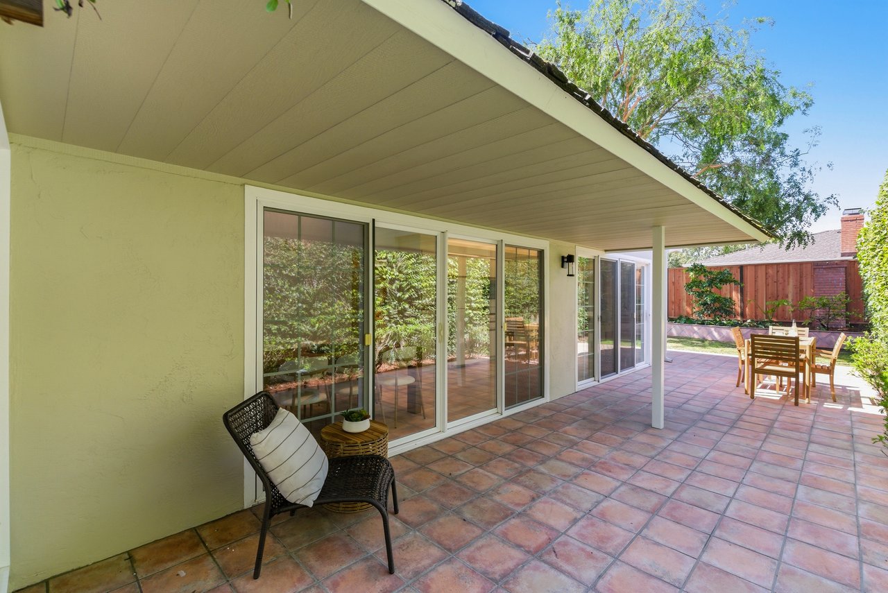 1038 East Evelyn Avenue