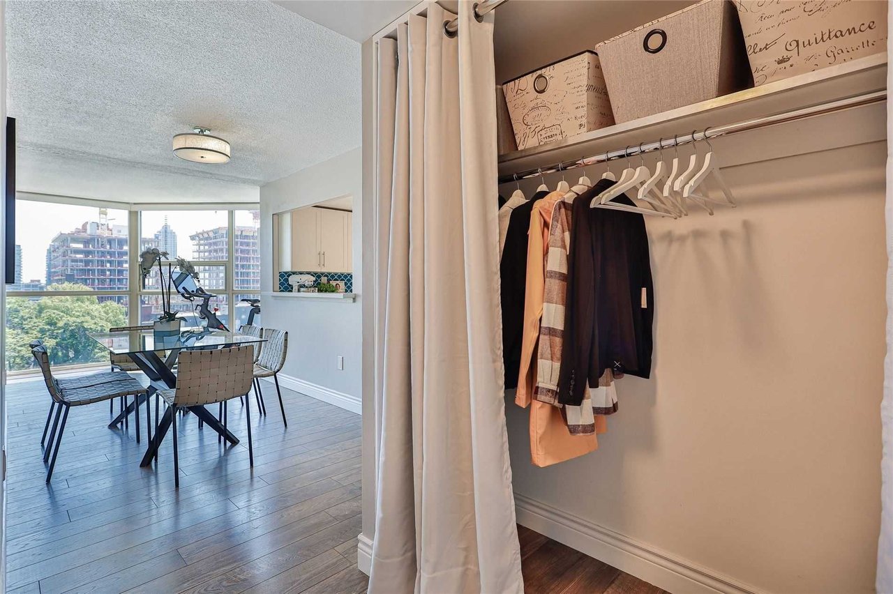 701 King Street W 806