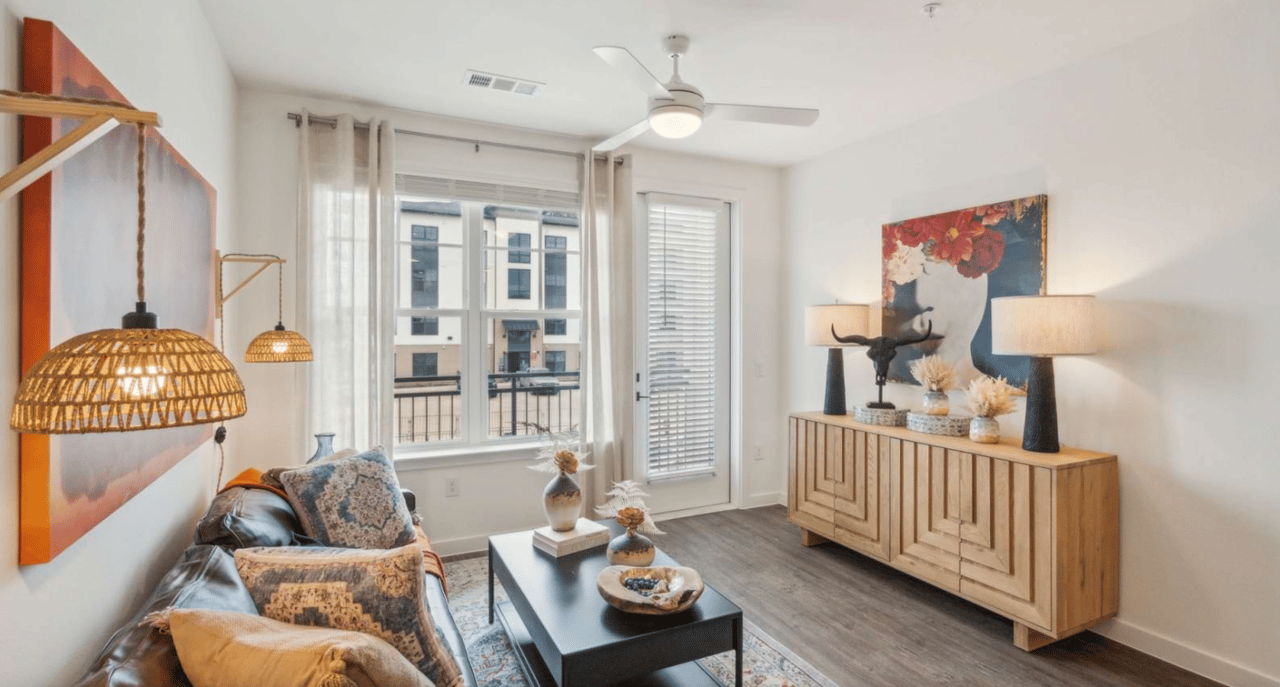 Enjoy 10 Weeks Free on all Units! Plus $1,000 Look & Lease Special!