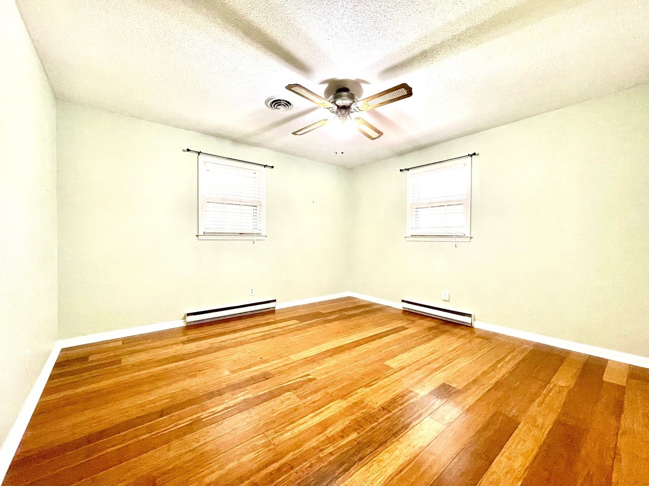 SOLD- Discover Your Dream Home in Lakewood Heights, 318 Hillandale Road, Liberty, SC