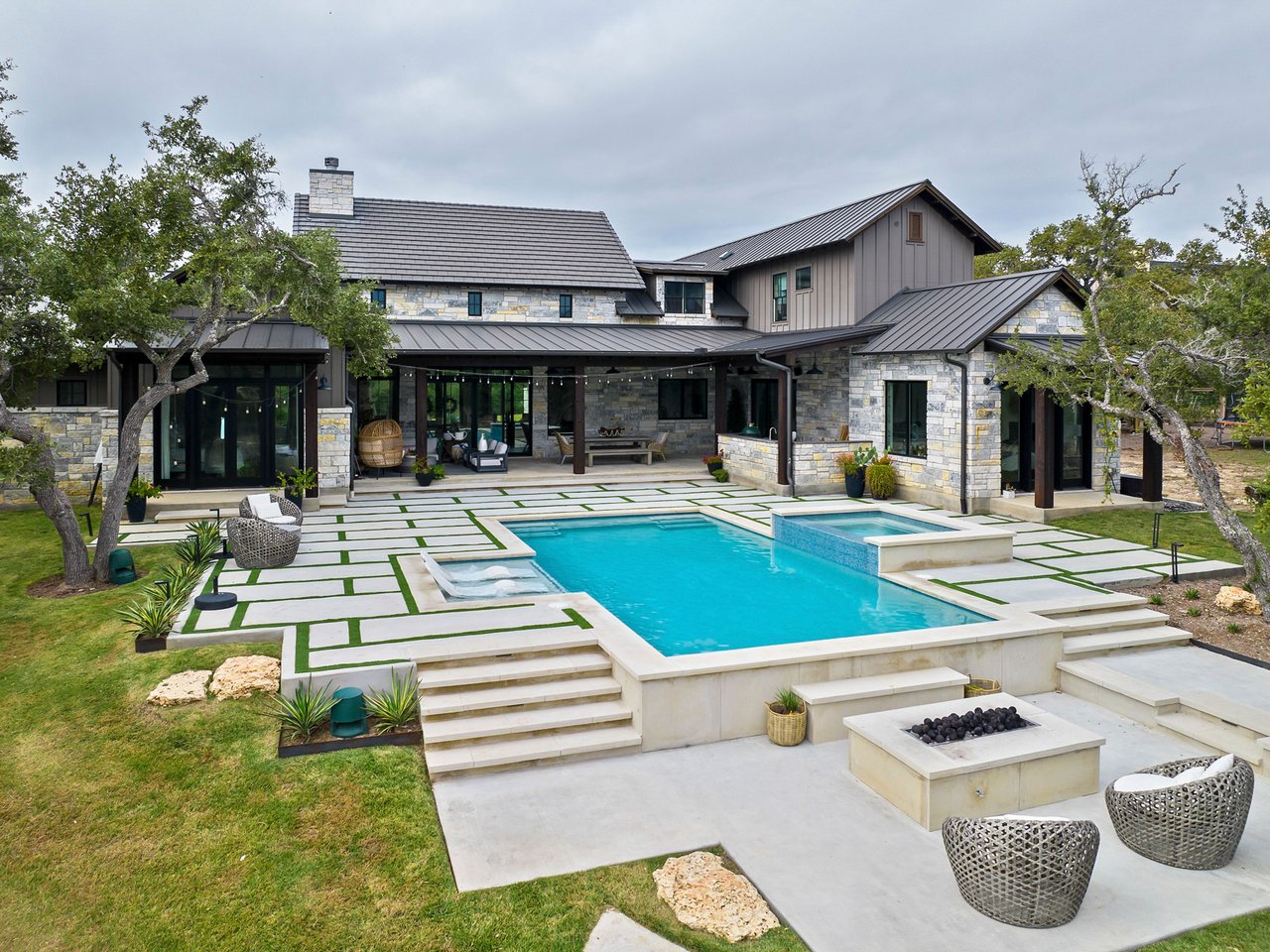 A Modern Hill Country Masterpiece at Creek Road Ranch