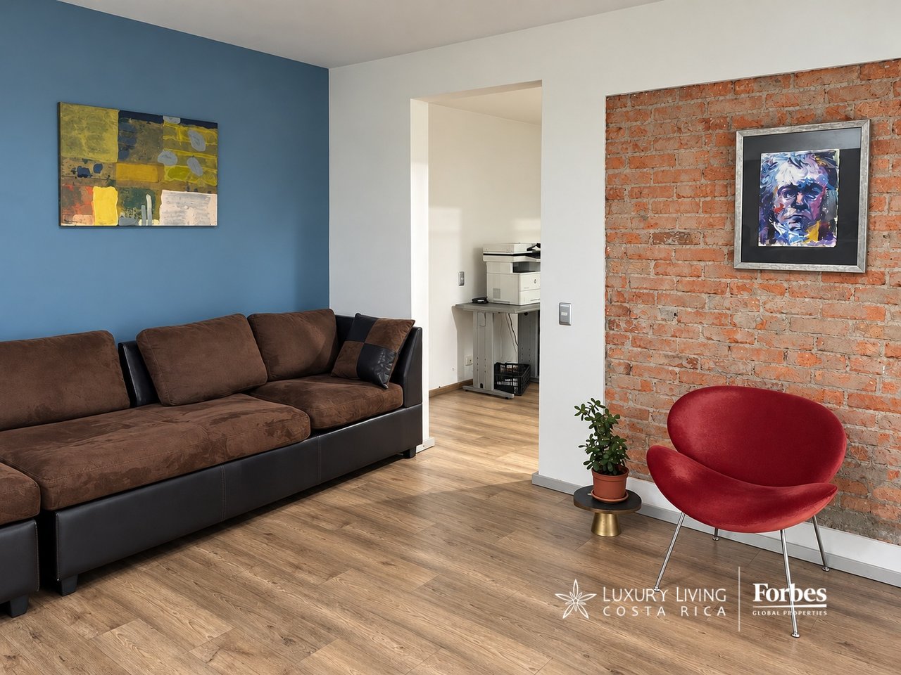 21574 - Sale of a building with an excellent location in Barrio Dent