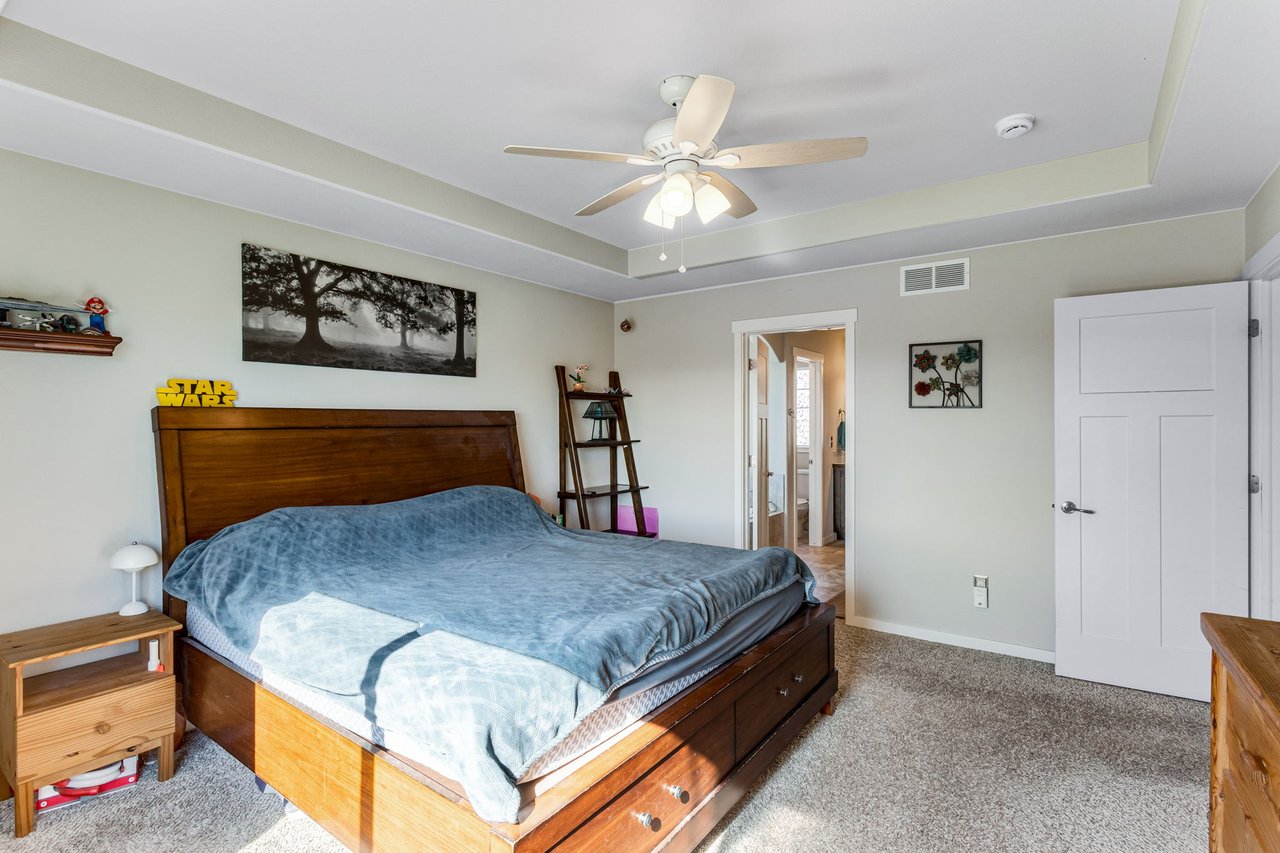 6913 Pettigrew St Wellington