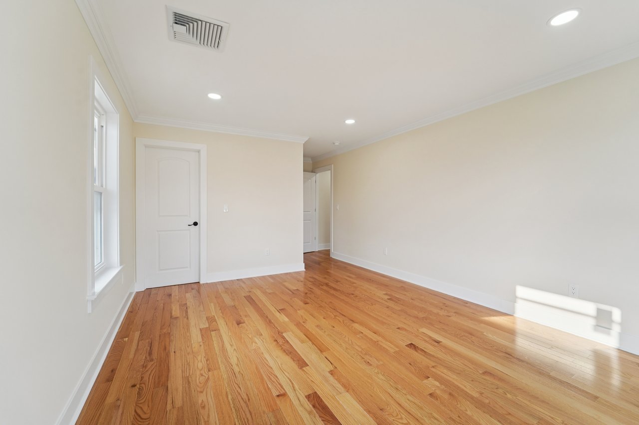 219 Mile Square Road