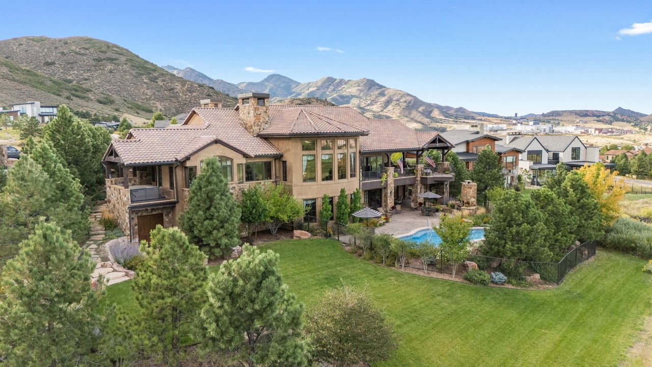 11328 Dante Circle