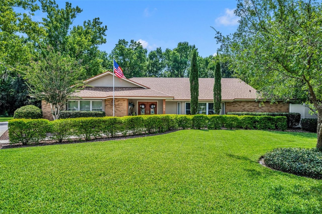 696 Running Bear Ct