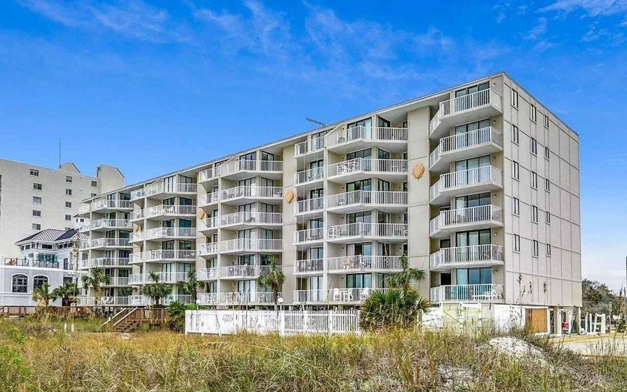 4605 S Ocean Blvd #G2