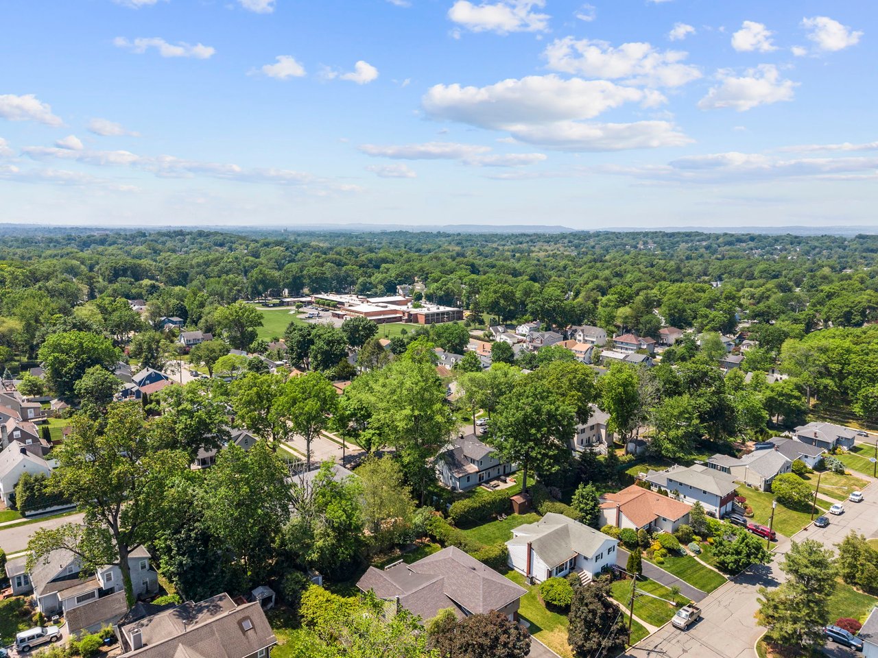 200 Hillside Ave, River Edge, NJ 07661