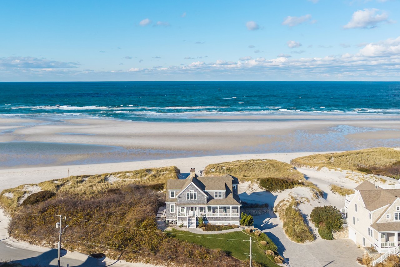 Private Beachfront Residence on Cape Cod Bay