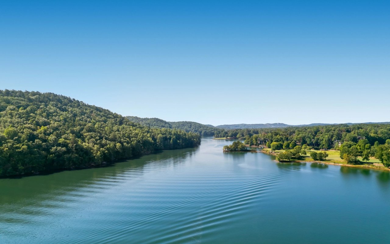 Let Locke & Key Associates Find Your Home on Lake Keowee