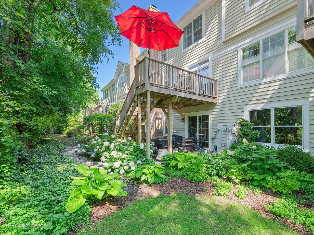 324 Turnberry Ln, Glen Ellyn IL: Fully Renovated Brick Townhome in the Orchard Place Subdivision Listed at $599,900