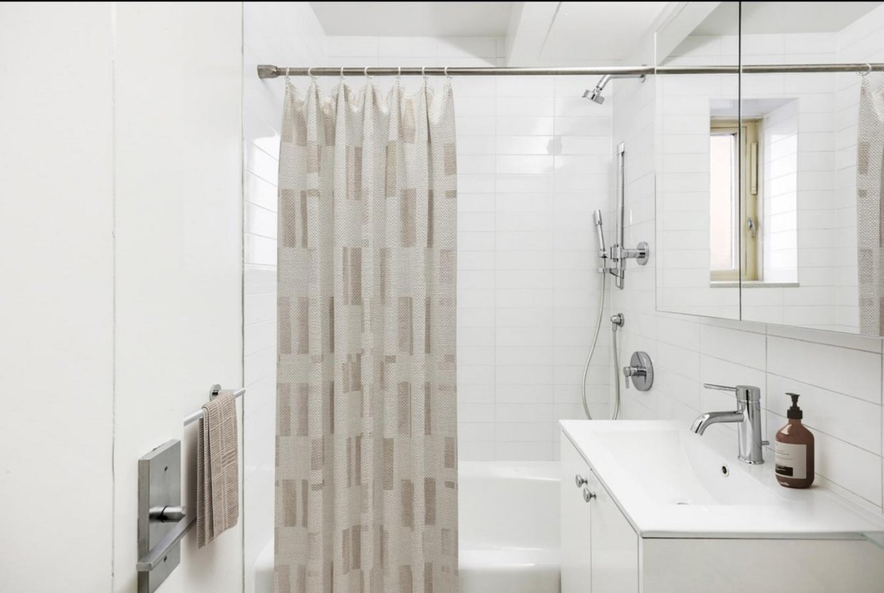 21 Stuyvesant Oval #ME