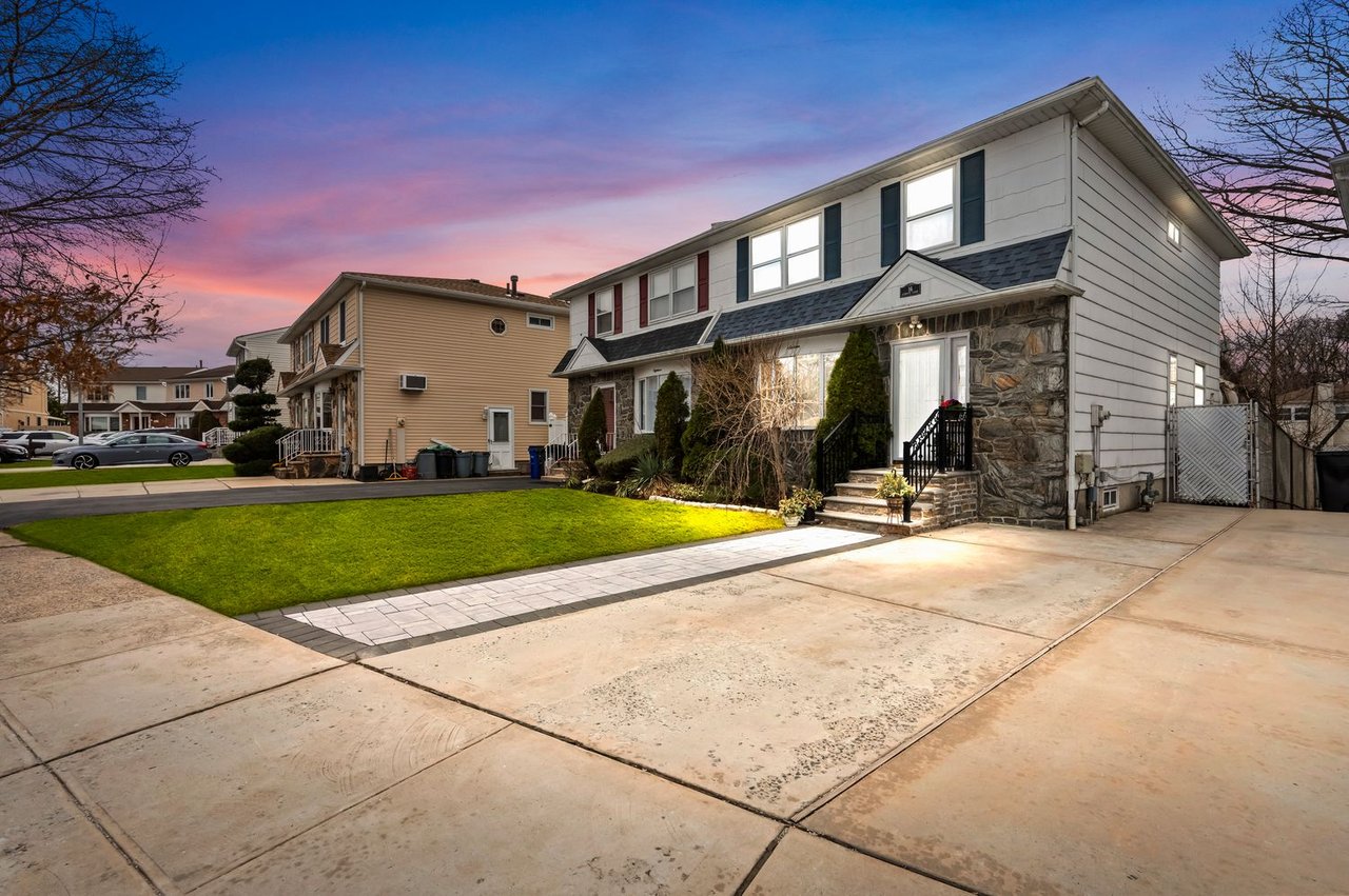 16 Ashwood Court
