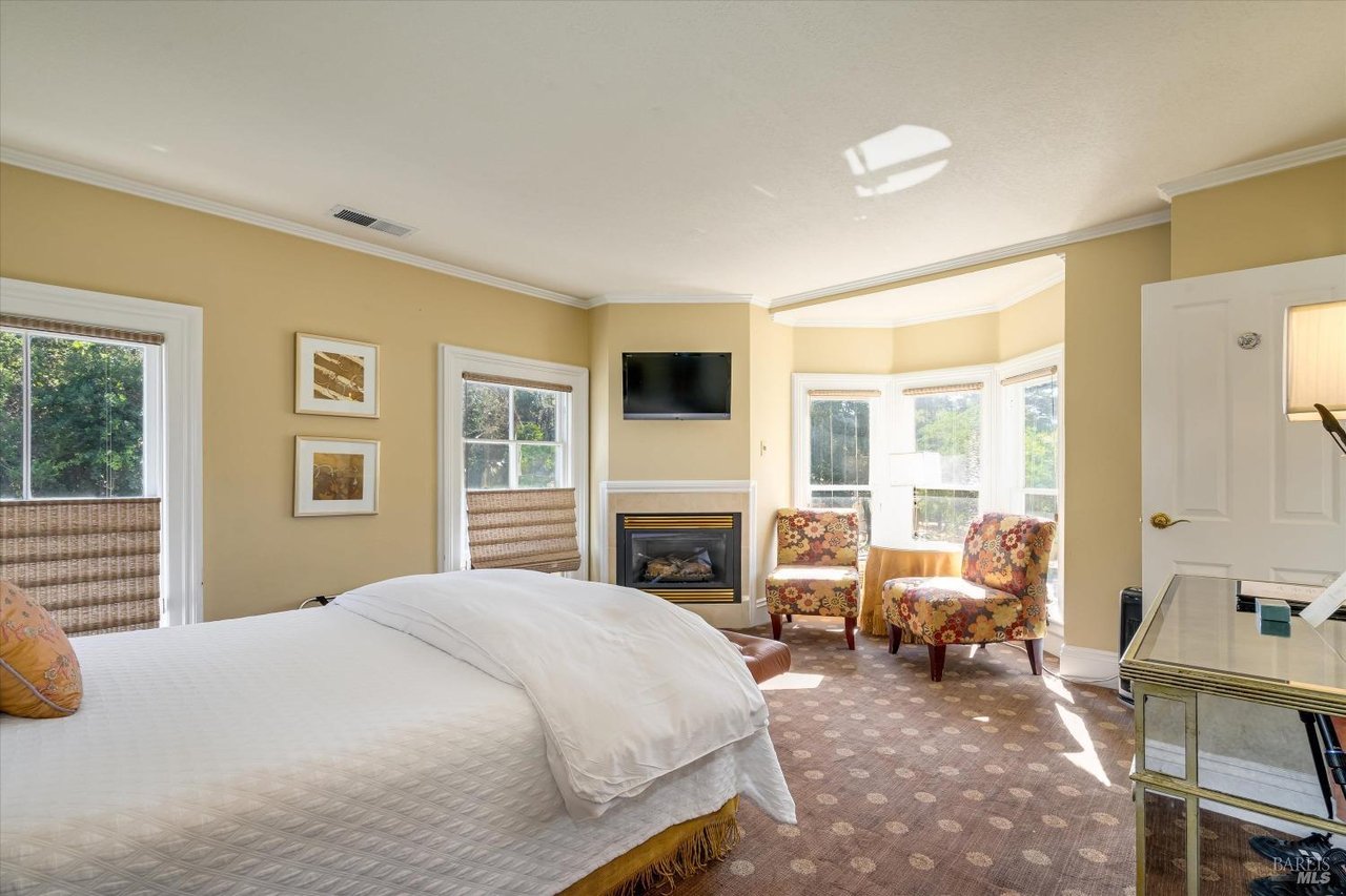 1139 Lincoln Ave, Calistoga