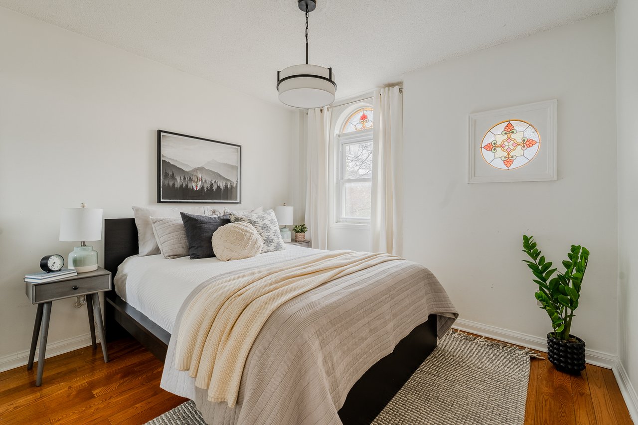 TH11-10 Buller Ave