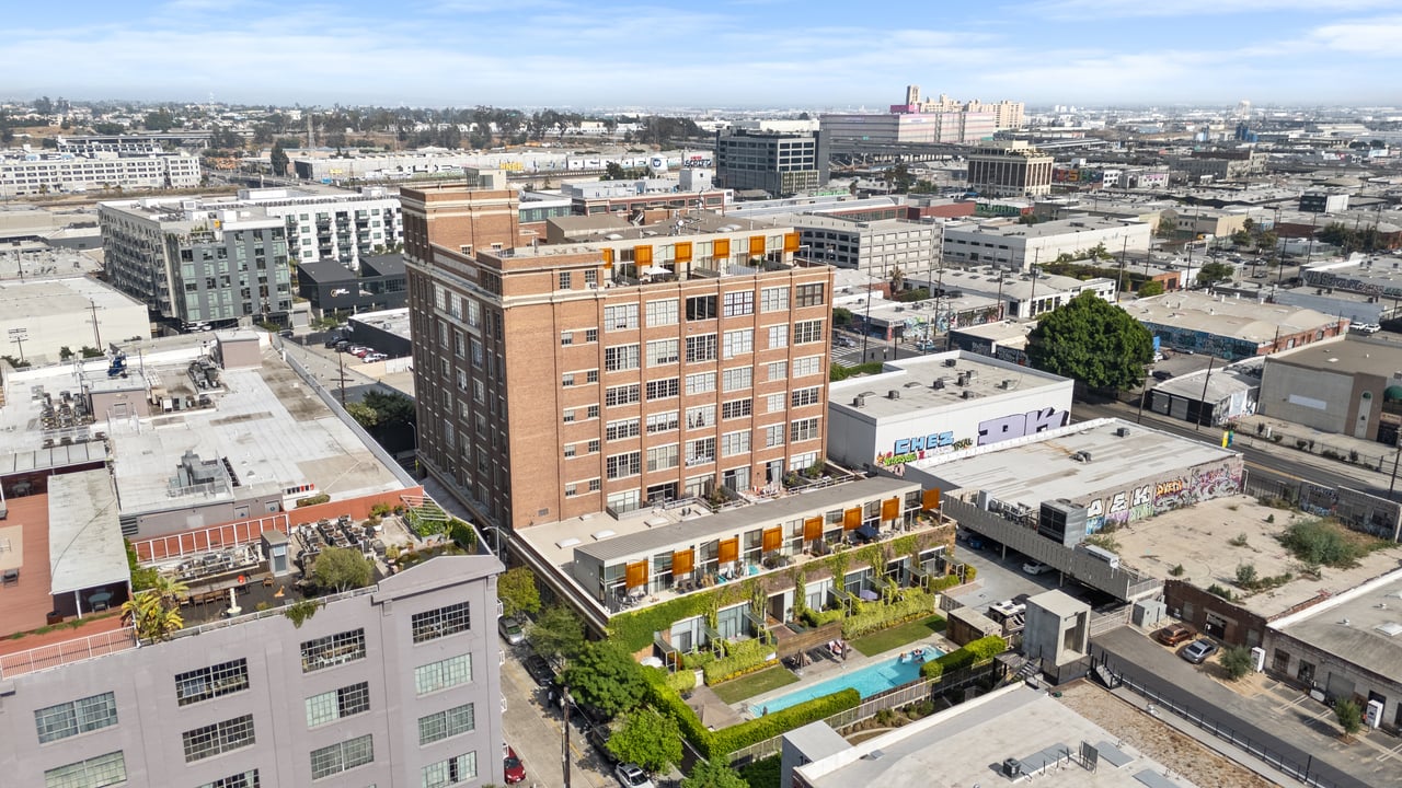 1850 Industrial St #711