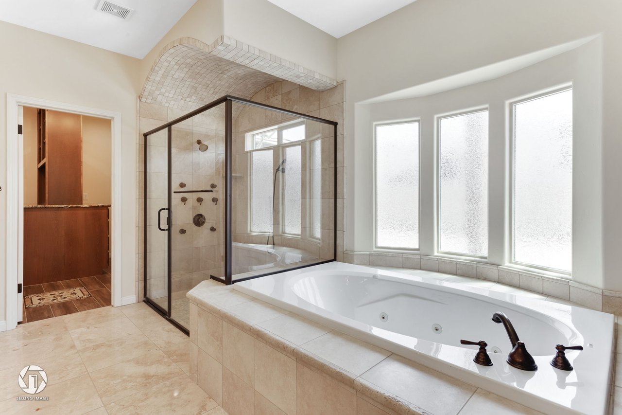 14201 Santa Fe Ct