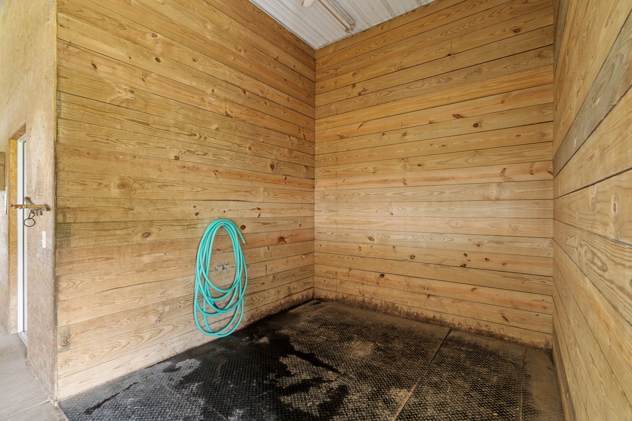 2427 Beede Lake Trail