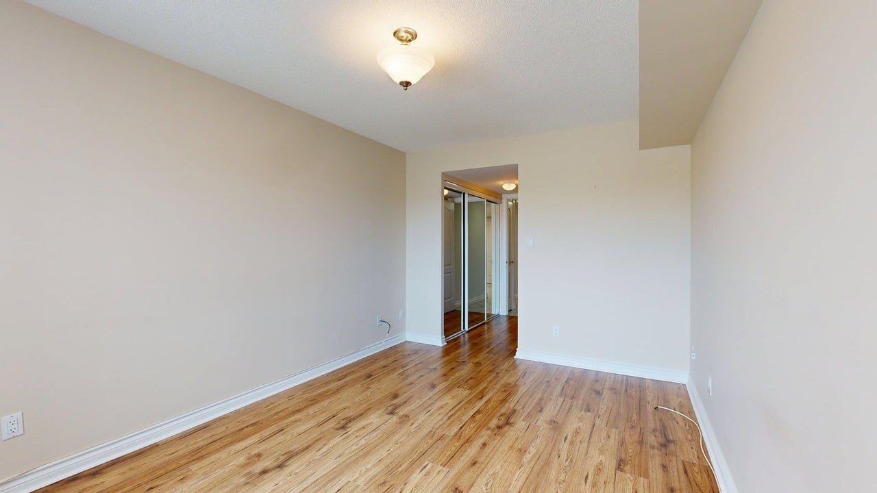 850 Steeles Avenue W Unit: 709